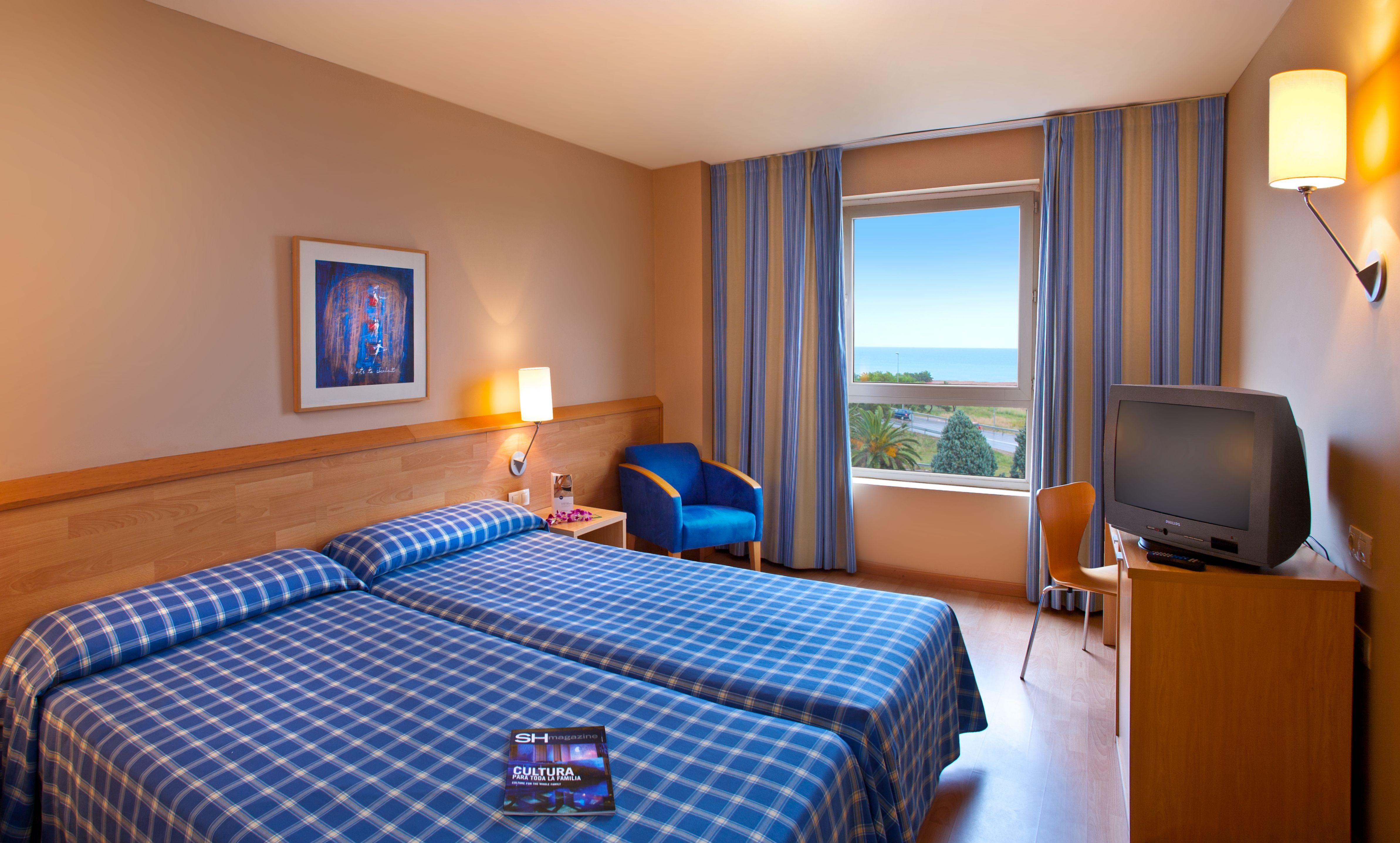 Flag Hotel Valencia - Florazar Massalfassar Bagian luar foto