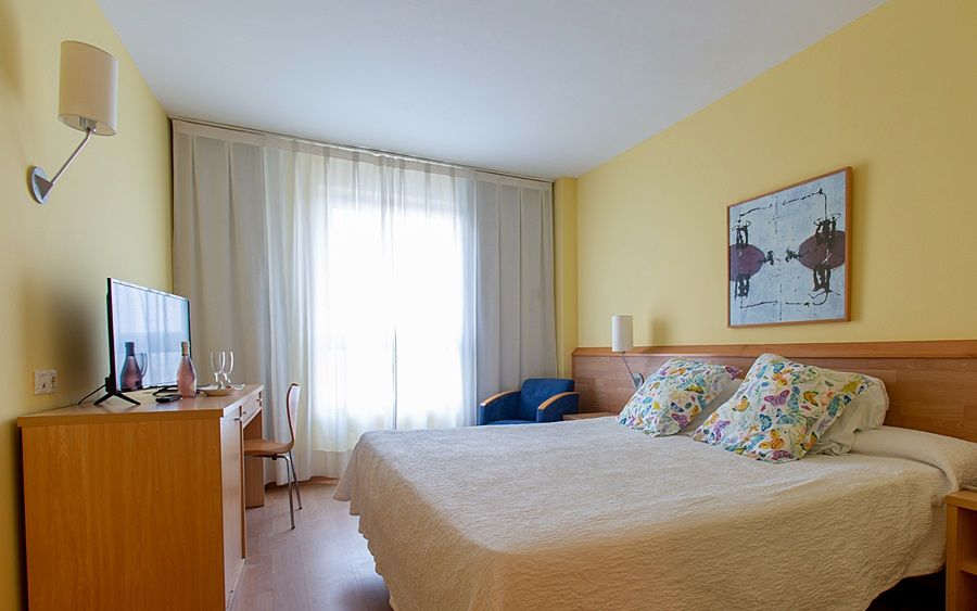 Flag Hotel Valencia - Florazar Massalfassar Bagian luar foto